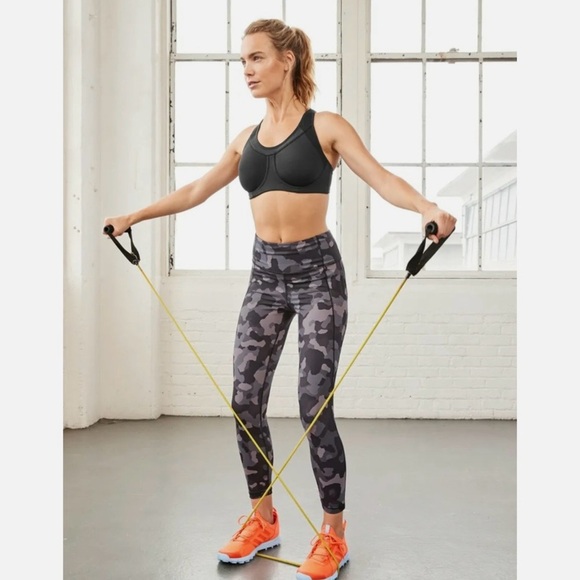 ATHLETA Lightning Camo 7/8 Tight in SuperSonic - Picture 7 of 8